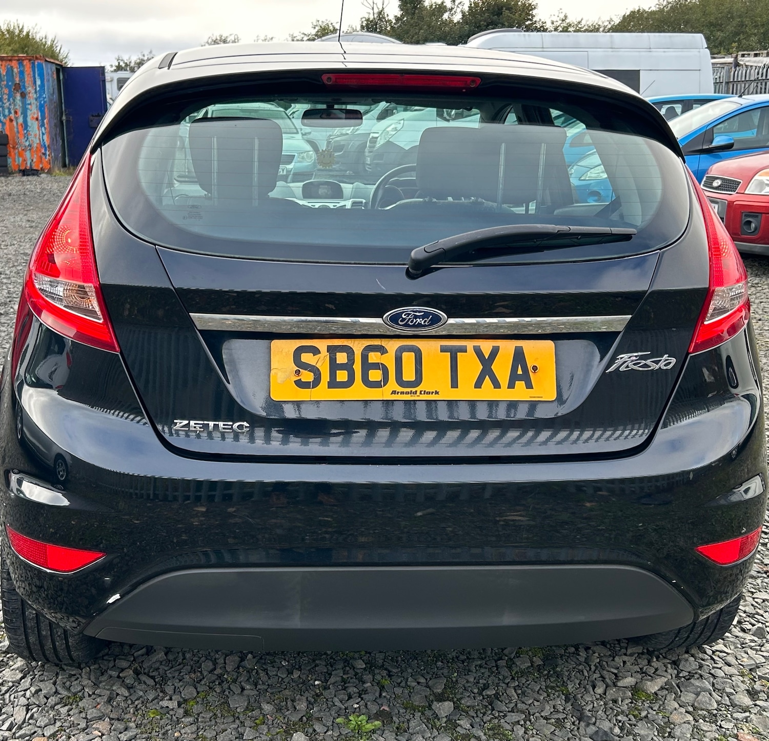 Used Ford Fiesta 2010 for sale - 76191404: Photo 4