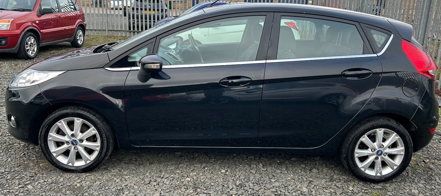 Used Ford Fiesta 2010 for sale - 76191404: Photo 6