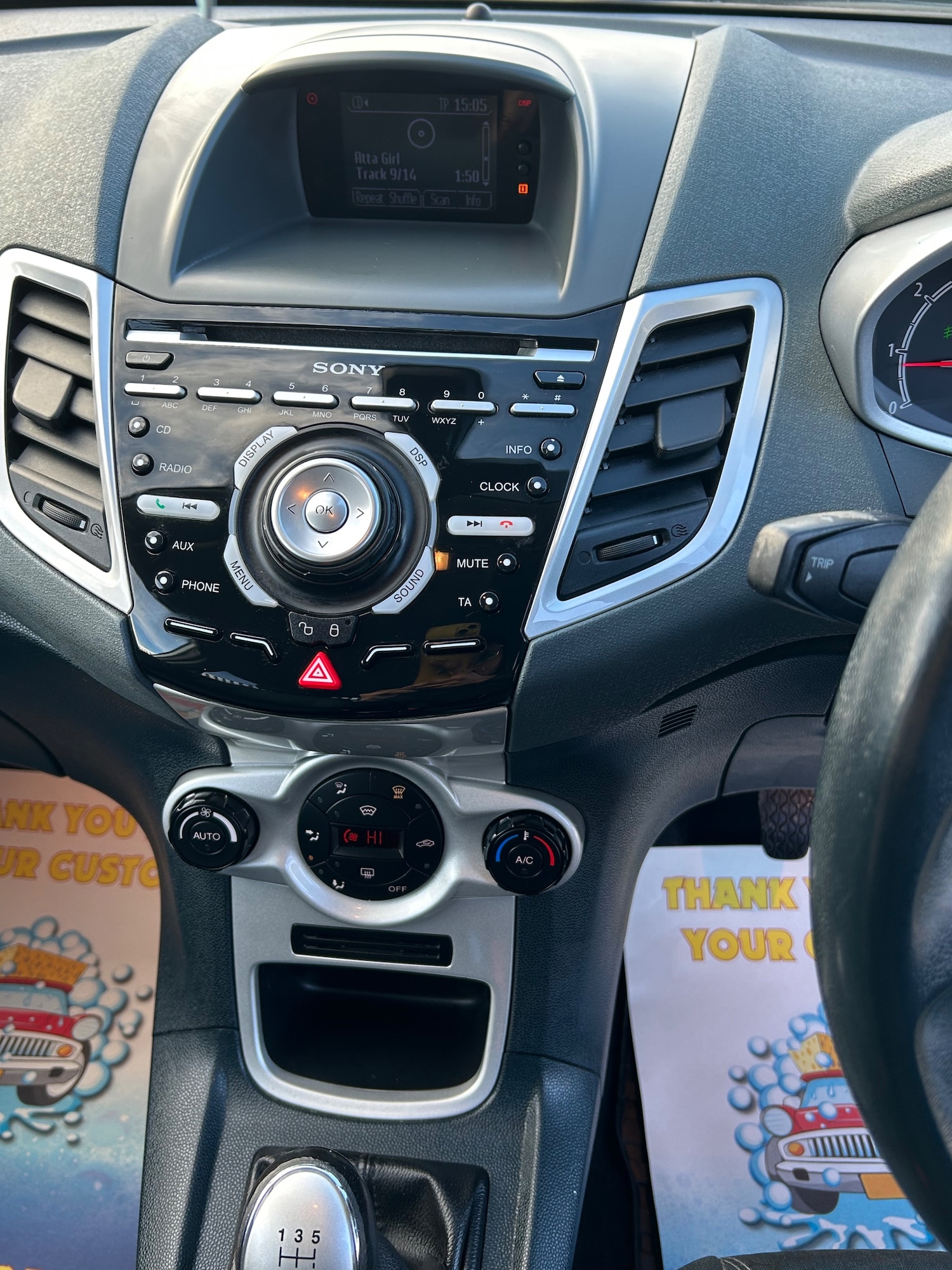 Used Ford Fiesta 2011 for sale - 76438933: Photo 10