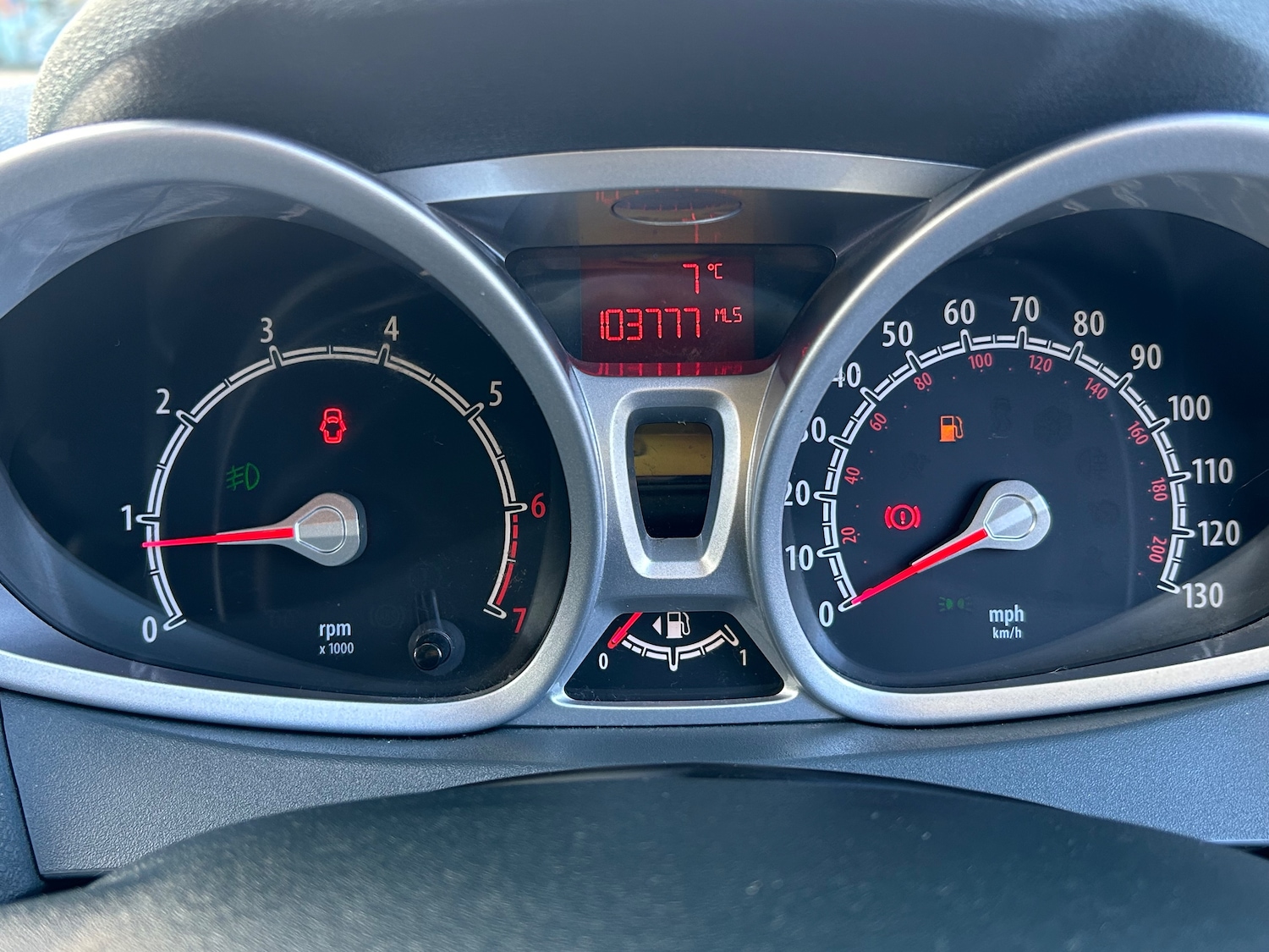 Used Ford Fiesta 2011 for sale - 76438933: Photo 12