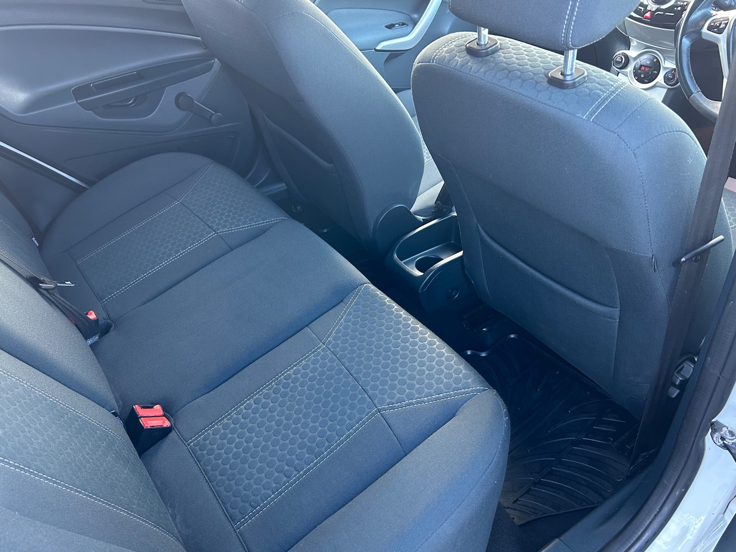 Used Ford Fiesta 2011 for sale - 76438933: Photo 13