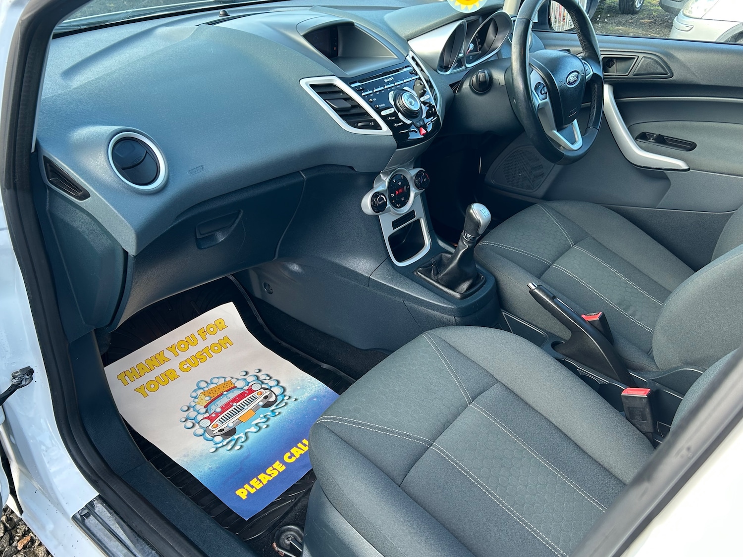 Used Ford Fiesta 2011 for sale - 76438933: Photo 14