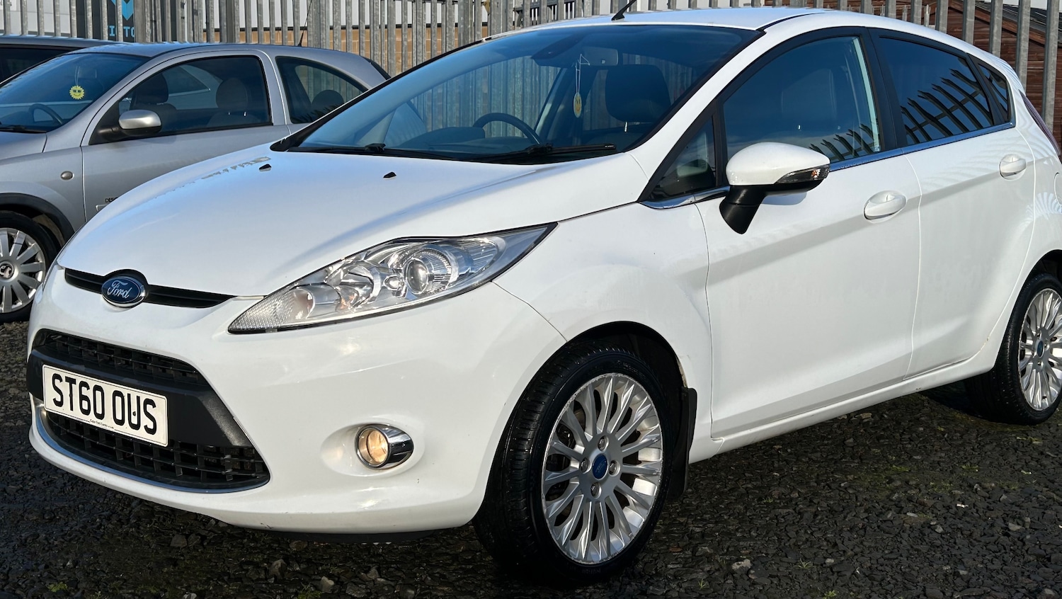 Used Ford Fiesta 2011 for sale - 76438933: Photo 7