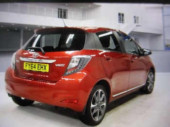 Used Toyota Yaris 2014 for sale - 77110922: Photo