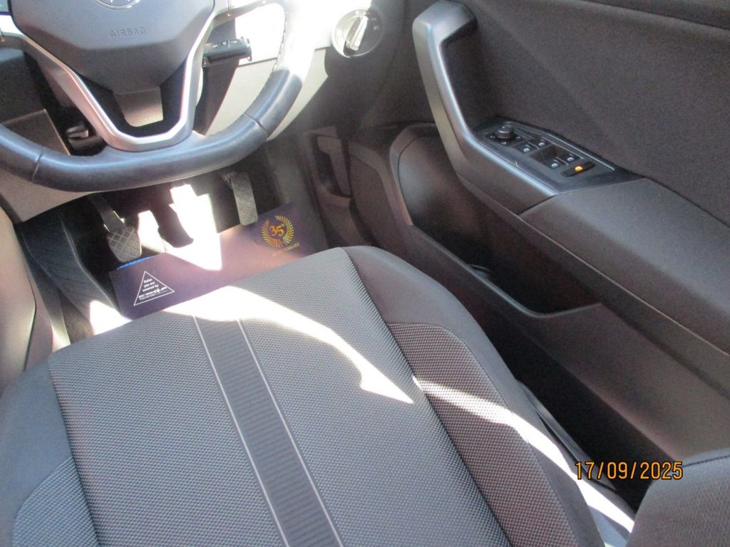 Used Volkswagen T-Roc 2022 for sale - 76406251: Photo 10