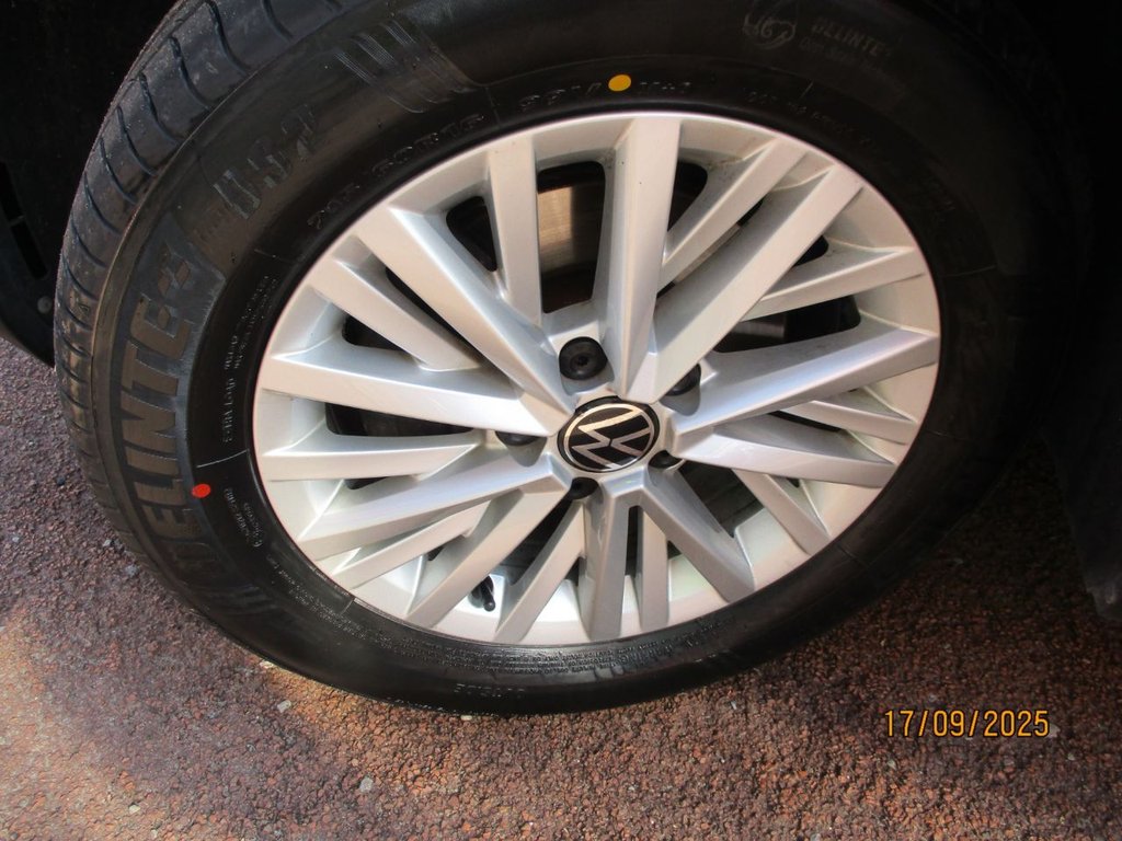Used Volkswagen T-Roc 2022 for sale - 76406251: Photo 15