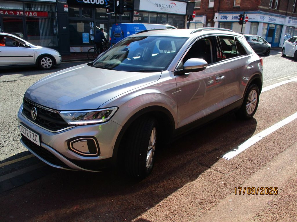 Used Volkswagen T-Roc 2022 for sale - 76406251: Photo 3