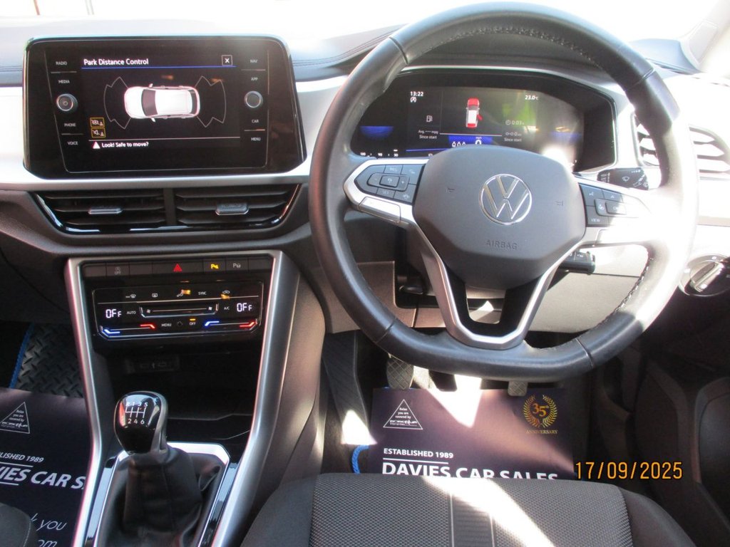 Used Volkswagen T-Roc 2022 for sale - 76406251: Photo 5