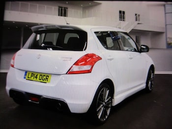Used Suzuki Swift 2014 for sale - 77369811: Photo