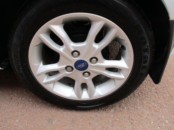 Used Ford Fiesta 2015 for sale - 76245145: Photo 14