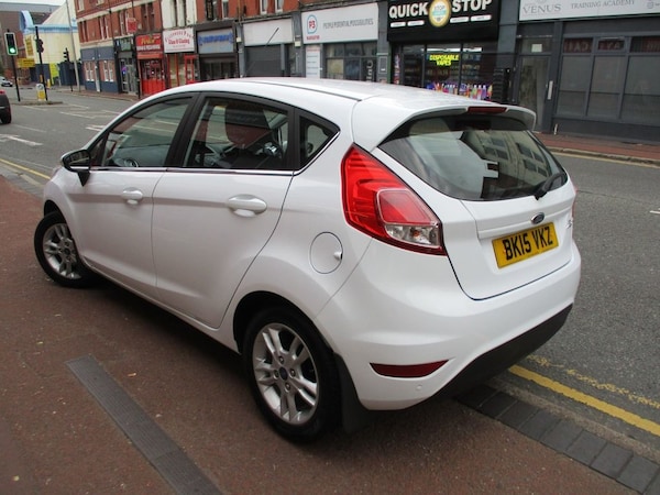 Used Ford Fiesta 2015 for sale - 76245145: Photo 4