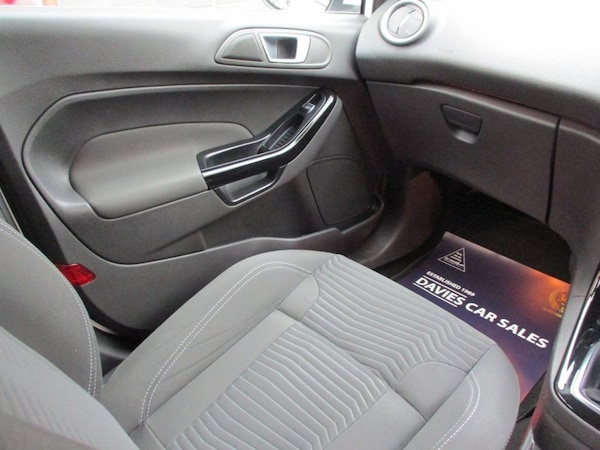 Used Ford Fiesta 2015 for sale - 76245145: Photo 8