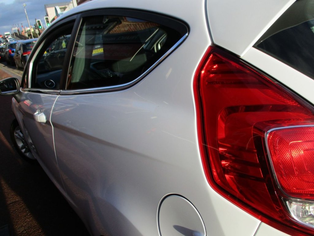 Used Ford Fiesta 2015 for sale - 77065016: Photo 23