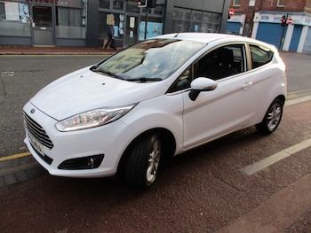 Used Ford Fiesta 2015 for sale - 77065016: Photo