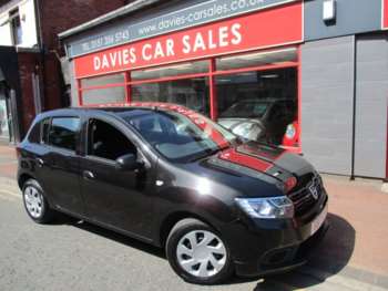 2017 (17) - 1.5 dCi Ambiance Hatchback 5dr Diesel Manual Euro 6 (s/s) (90 ps) YES 9200