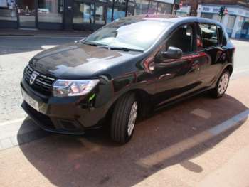 Used Dacia Sandero 2017 for sale - 74662652: Photo