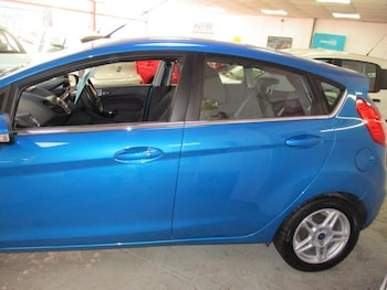 Used Ford Fiesta 2013 for sale - 77557944: Photo