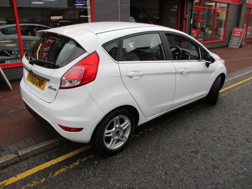Used Ford Fiesta 2014 for sale - 76618007: Photo 2