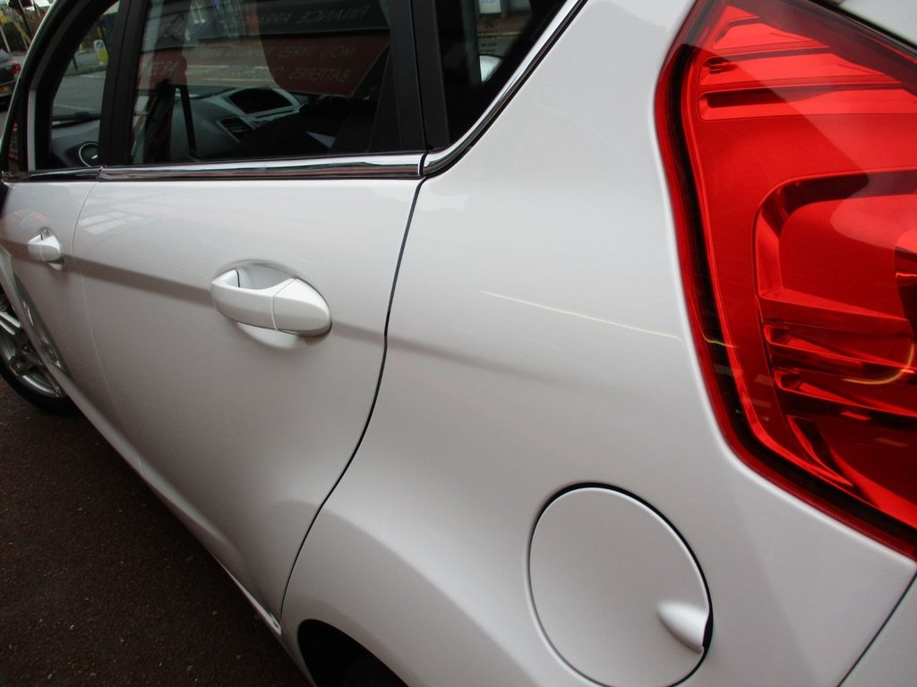 Used Ford Fiesta 2014 for sale - 76618007: Photo 24