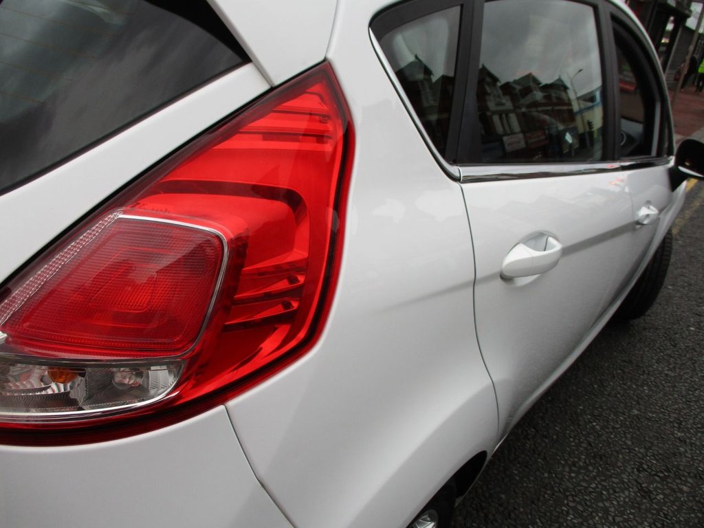 Used Ford Fiesta 2014 for sale - 76618007: Photo 25