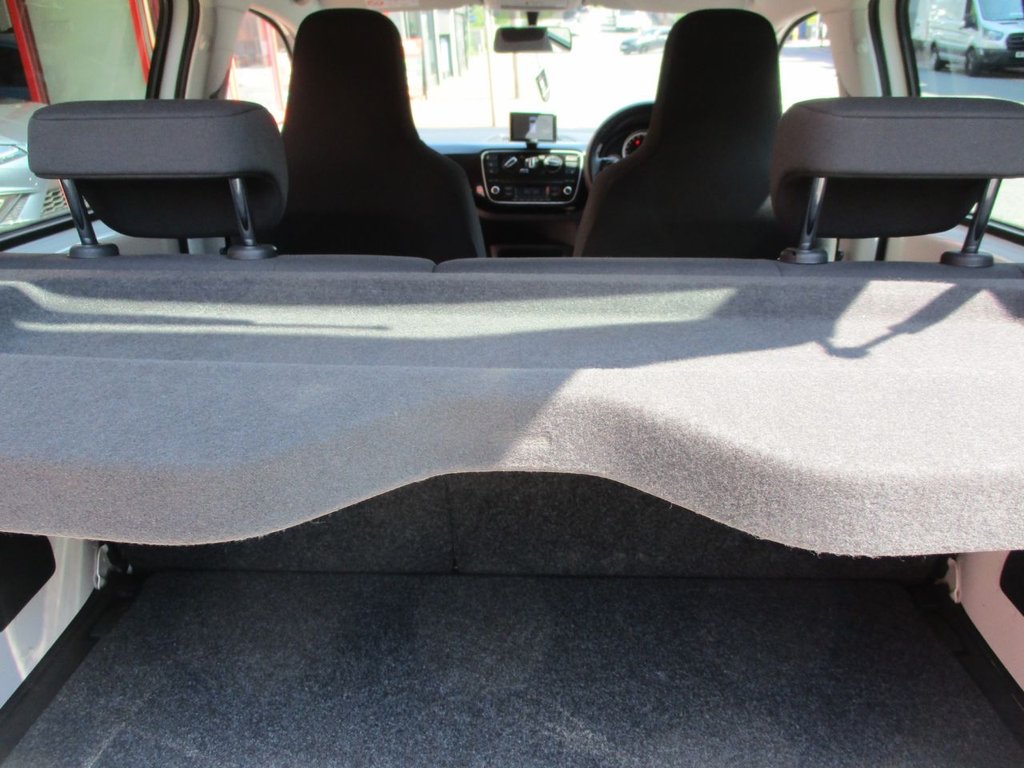 Used Volkswagen up! 2015 for sale - 76395987: Photo 14