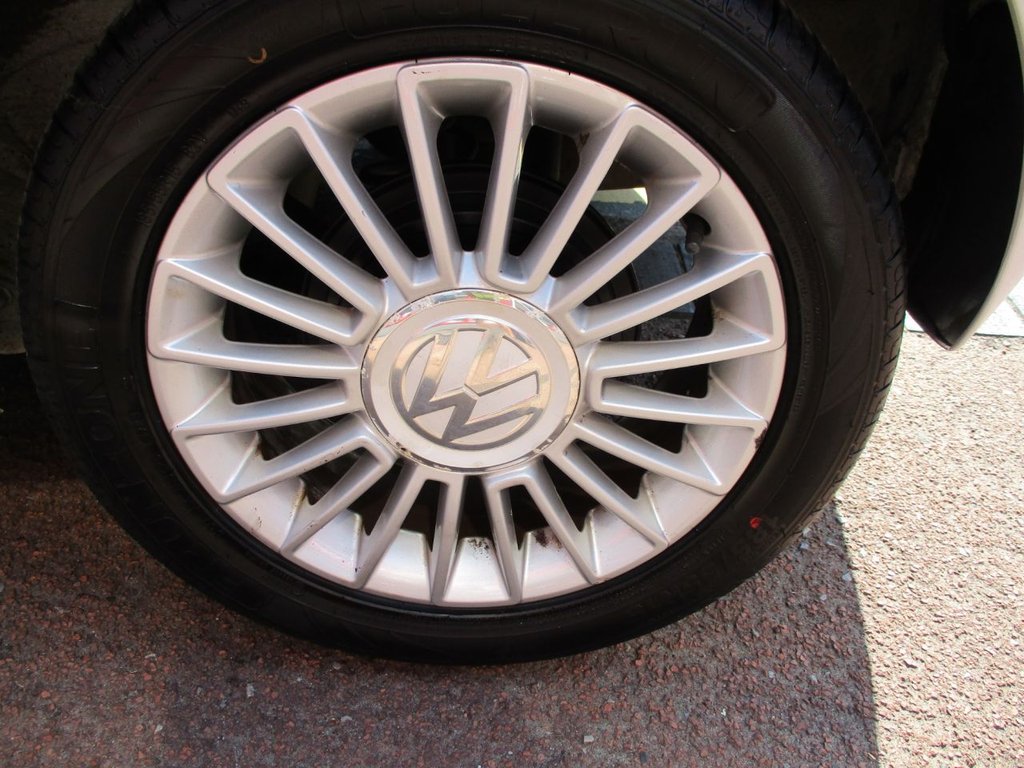 Used Volkswagen up! 2015 for sale - 76395987: Photo 15