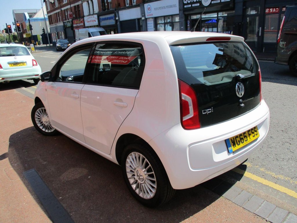 Used Volkswagen up! 2015 for sale - 76395987: Photo 4