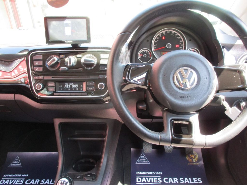 Used Volkswagen up! 2015 for sale - 76395987: Photo 5