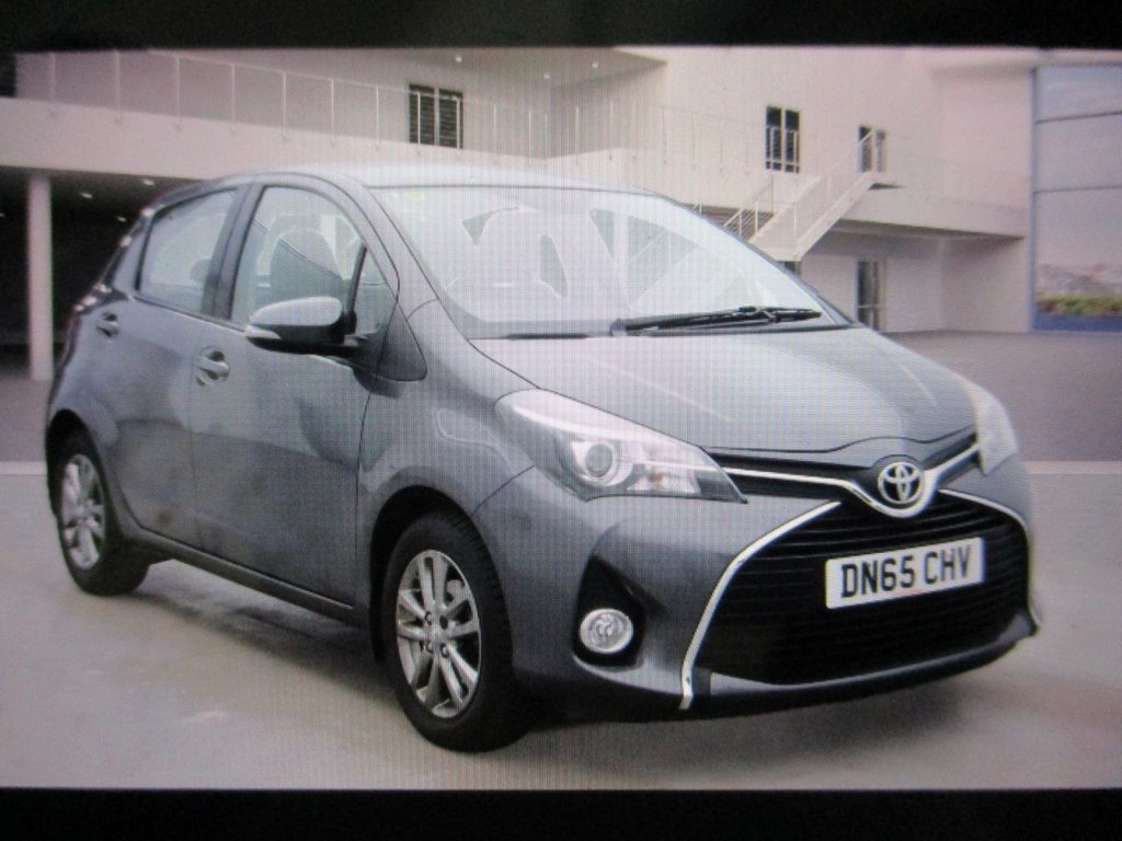 Used Toyota Yaris 2015 for sale - 76470511: Photo 1