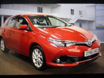 Toyota - Auris