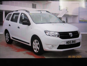 2015 (15) - 1.2 16V Ambiance 5dr