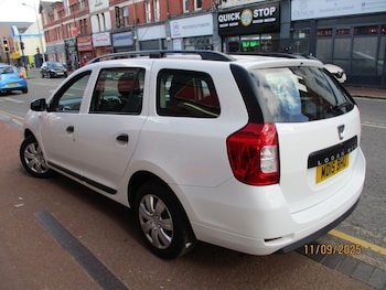 Used Dacia Logan MCV 2015 for sale - 75924010: Photo