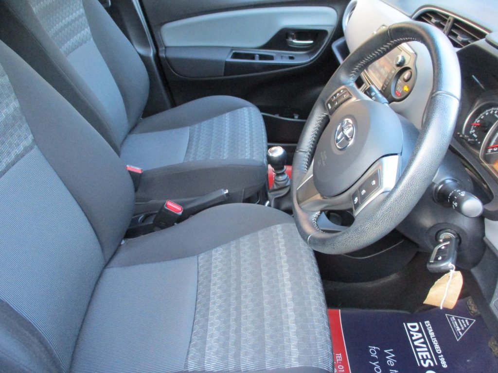 Used Toyota Yaris 2016 for sale - 77200575: Photo 8