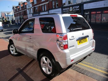 Used Suzuki Grand Vitara 2013 for sale - 76080998: Photo