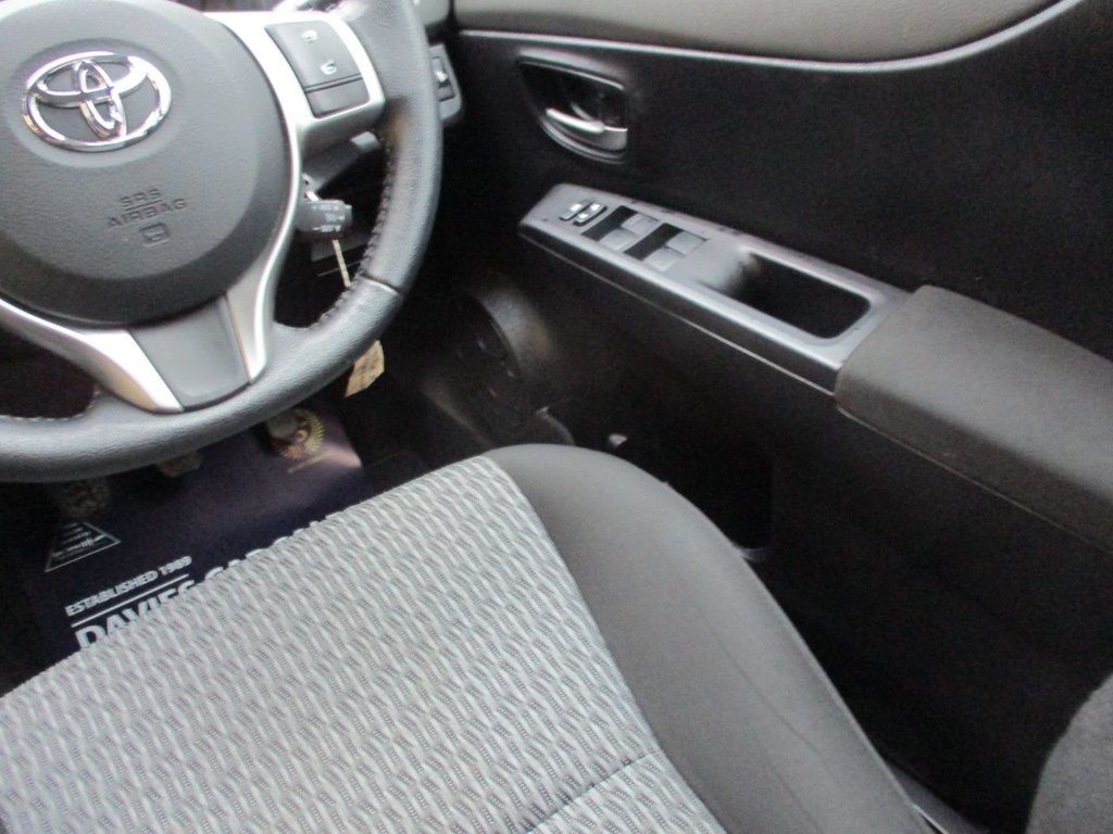 Used Toyota Yaris 2014 for sale - 76841619: Photo 11