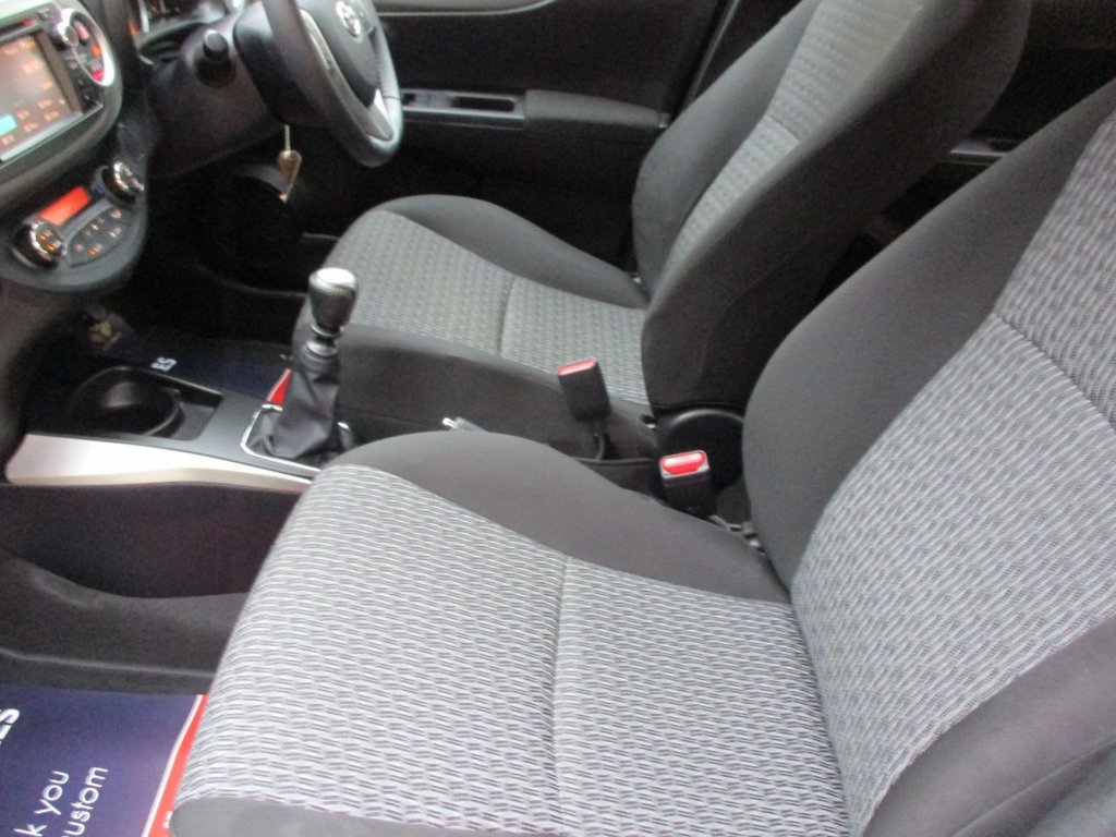 Used Toyota Yaris 2014 for sale - 76841619: Photo 13