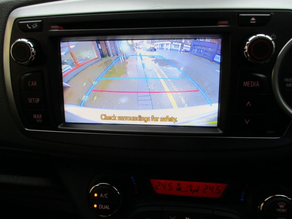 Used Toyota Yaris 2014 for sale - 76841619: Photo 8