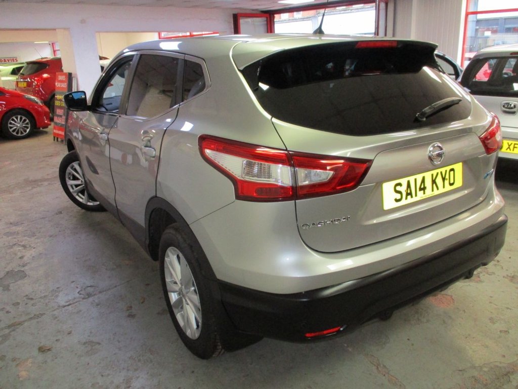 Used Nissan Qashqai 2014 for sale - 77534341: Photo 4