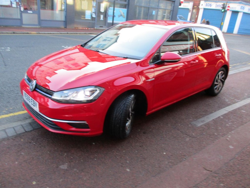 Used Volkswagen Golf 2019 for sale - 77200549: Photo 3
