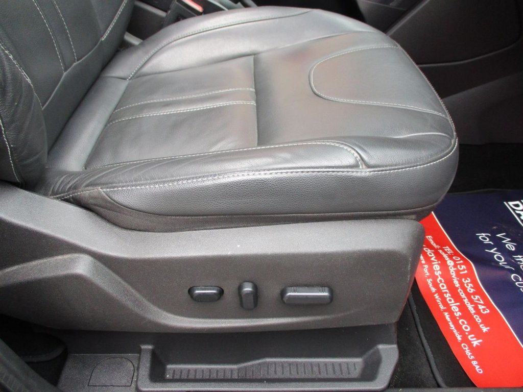 Used Ford Kuga 2015 for sale - 76092478: Photo 13