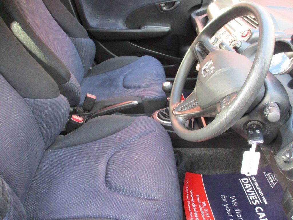 Used Honda Jazz 2014 for sale - 76751135: Photo 10