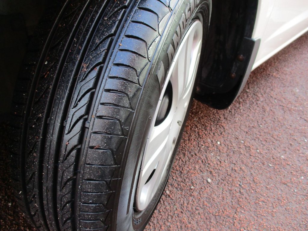 Used Honda Jazz 2014 for sale - 76751135: Photo 15