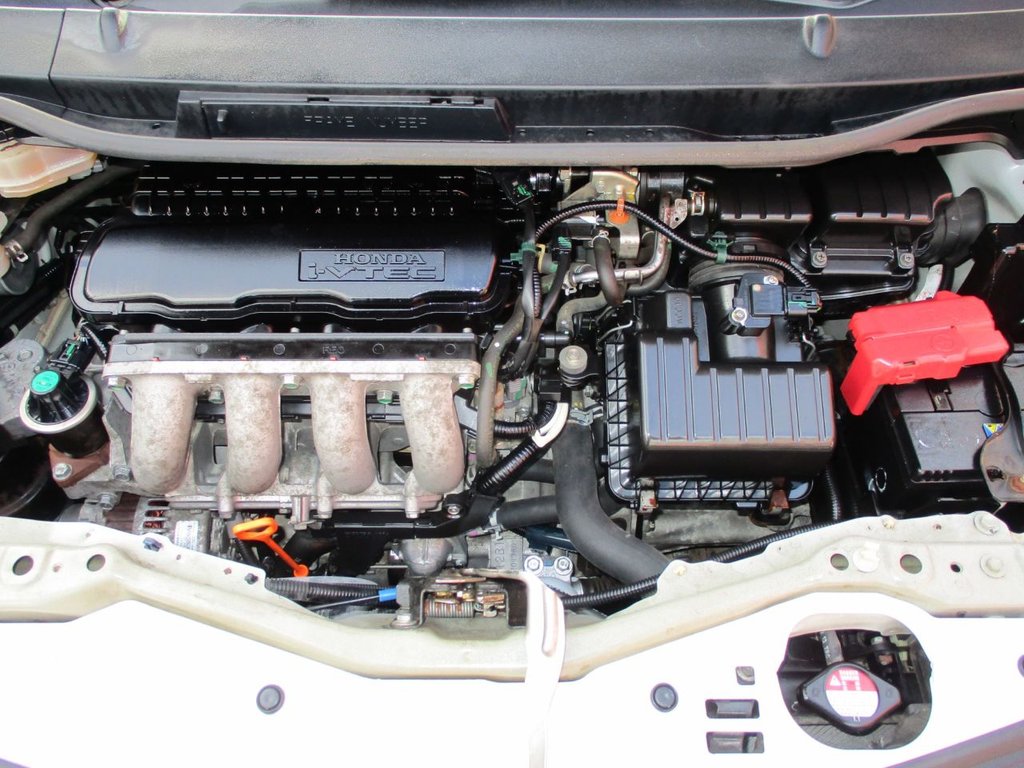 Used Honda Jazz 2014 for sale - 76751135: Photo 16