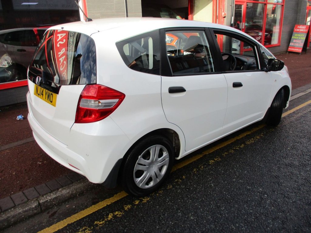 Used Honda Jazz 2014 for sale - 76751135: Photo 2