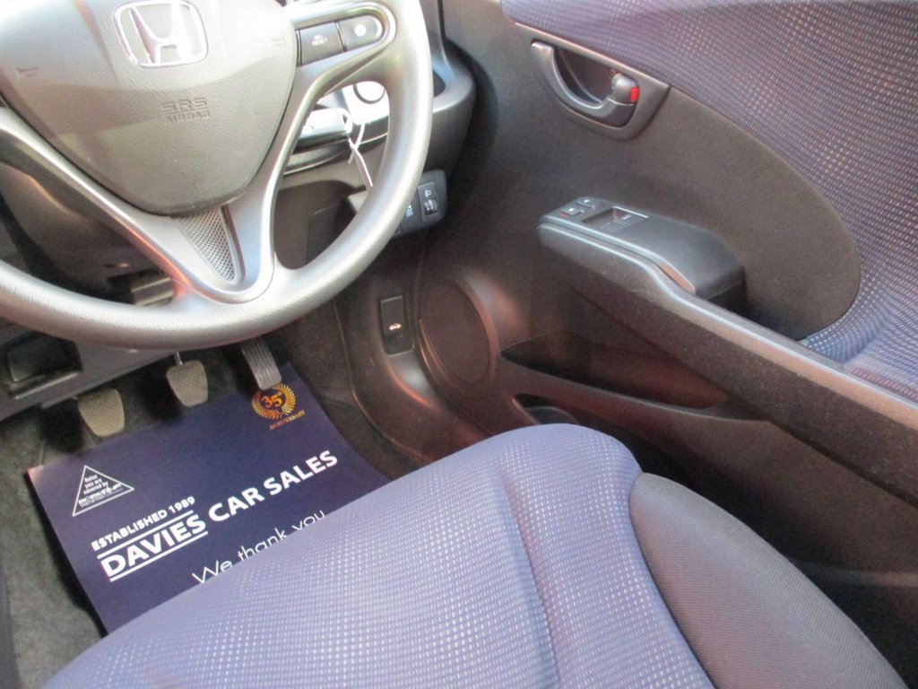 Used Honda Jazz 2014 for sale - 76751135: Photo 9