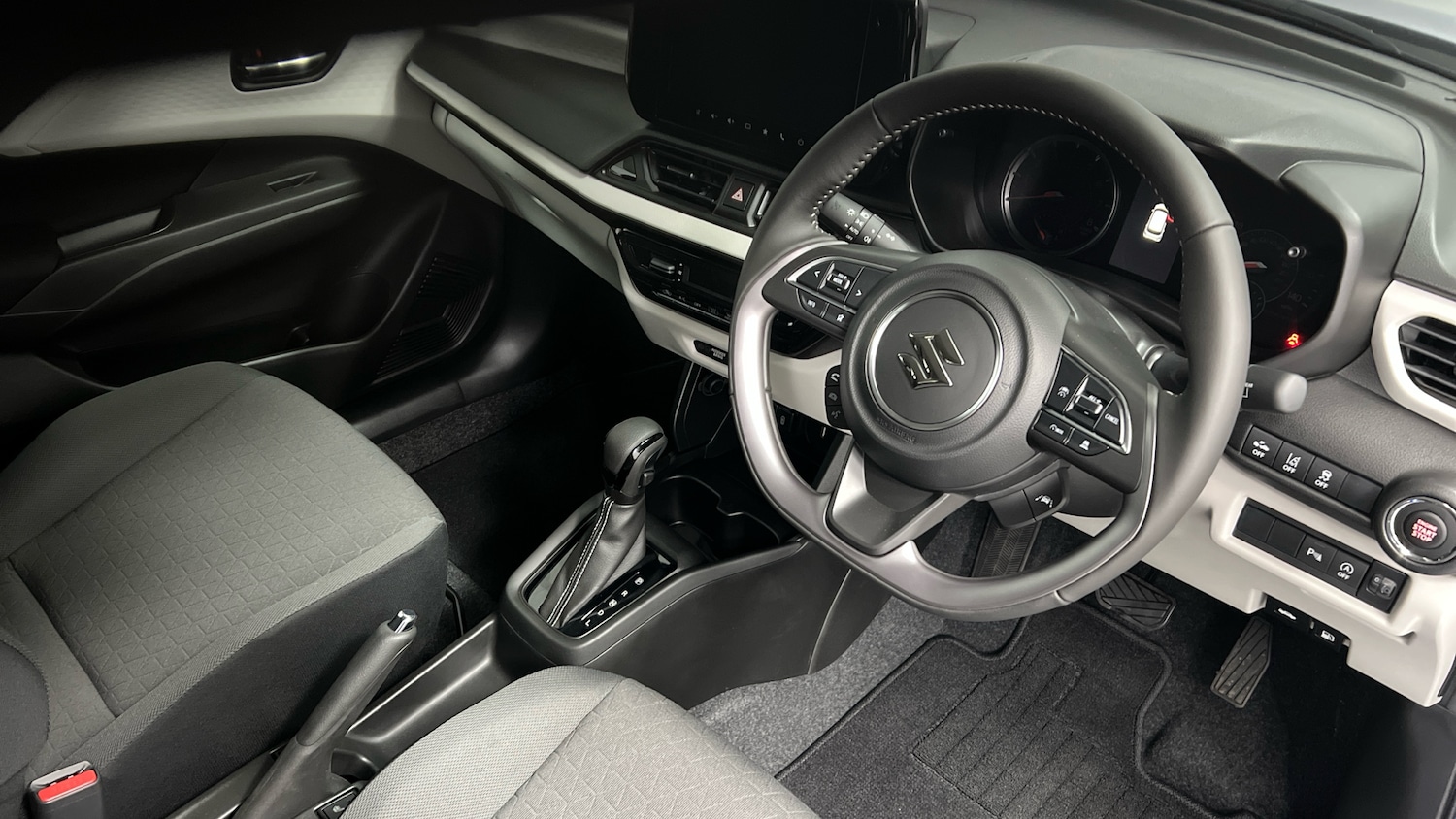 Used Suzuki Swift 2025 for sale - 77129717: Photo 6