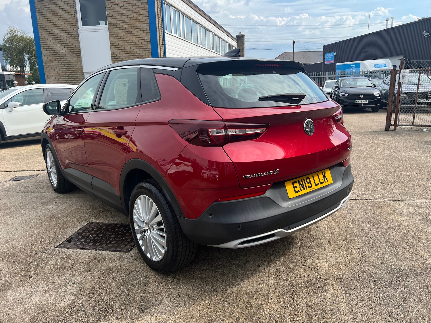 Used Vauxhall Grandland X 2019 for sale - 76673824: Photo 5