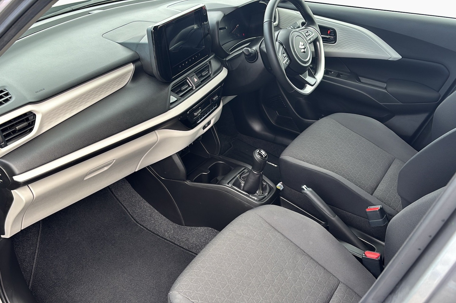 Used Suzuki Swift 2025 for sale - 76680254: Photo 9