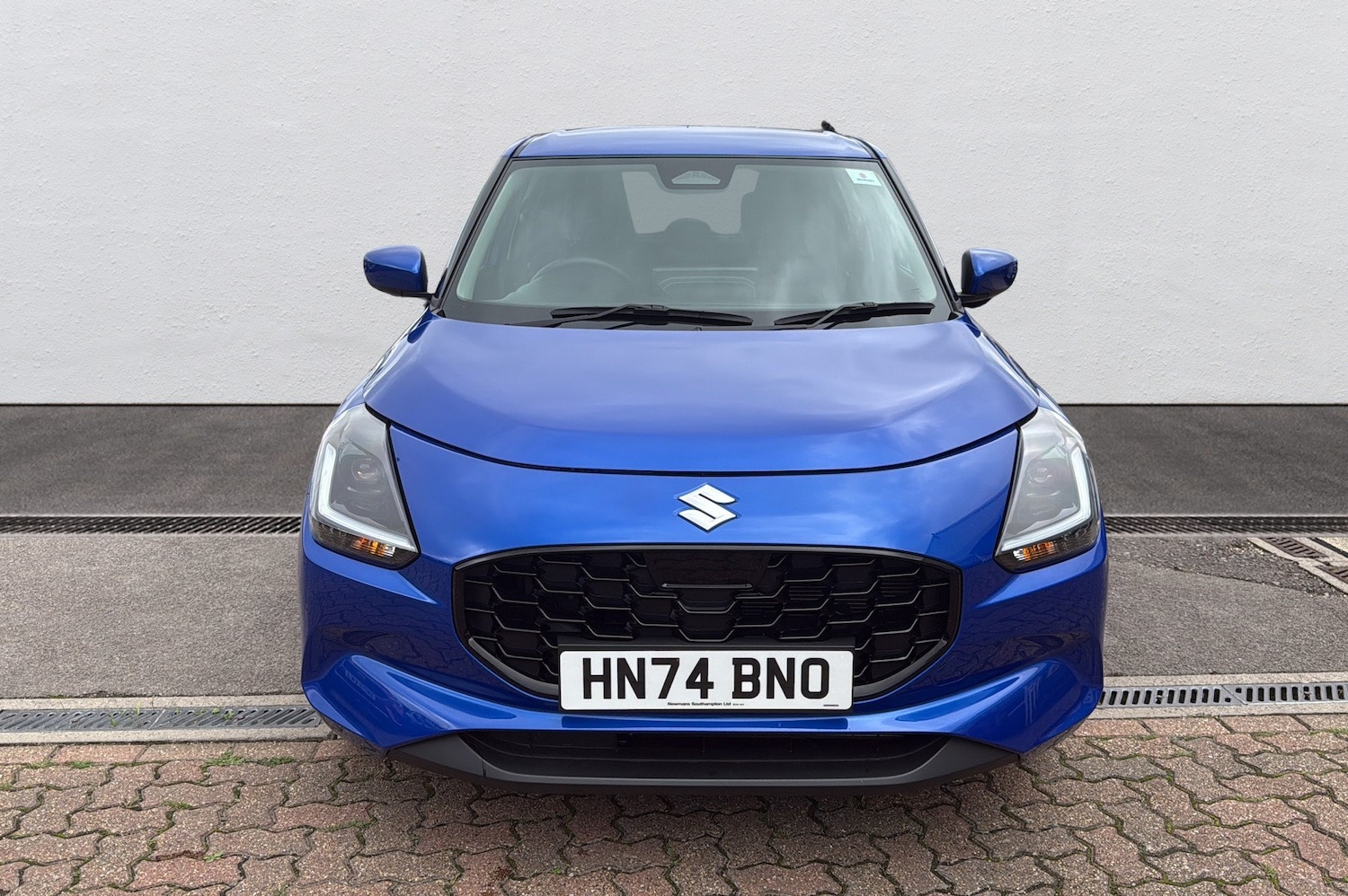 Used Suzuki Swift 2024 for sale - 76676619: Photo 2