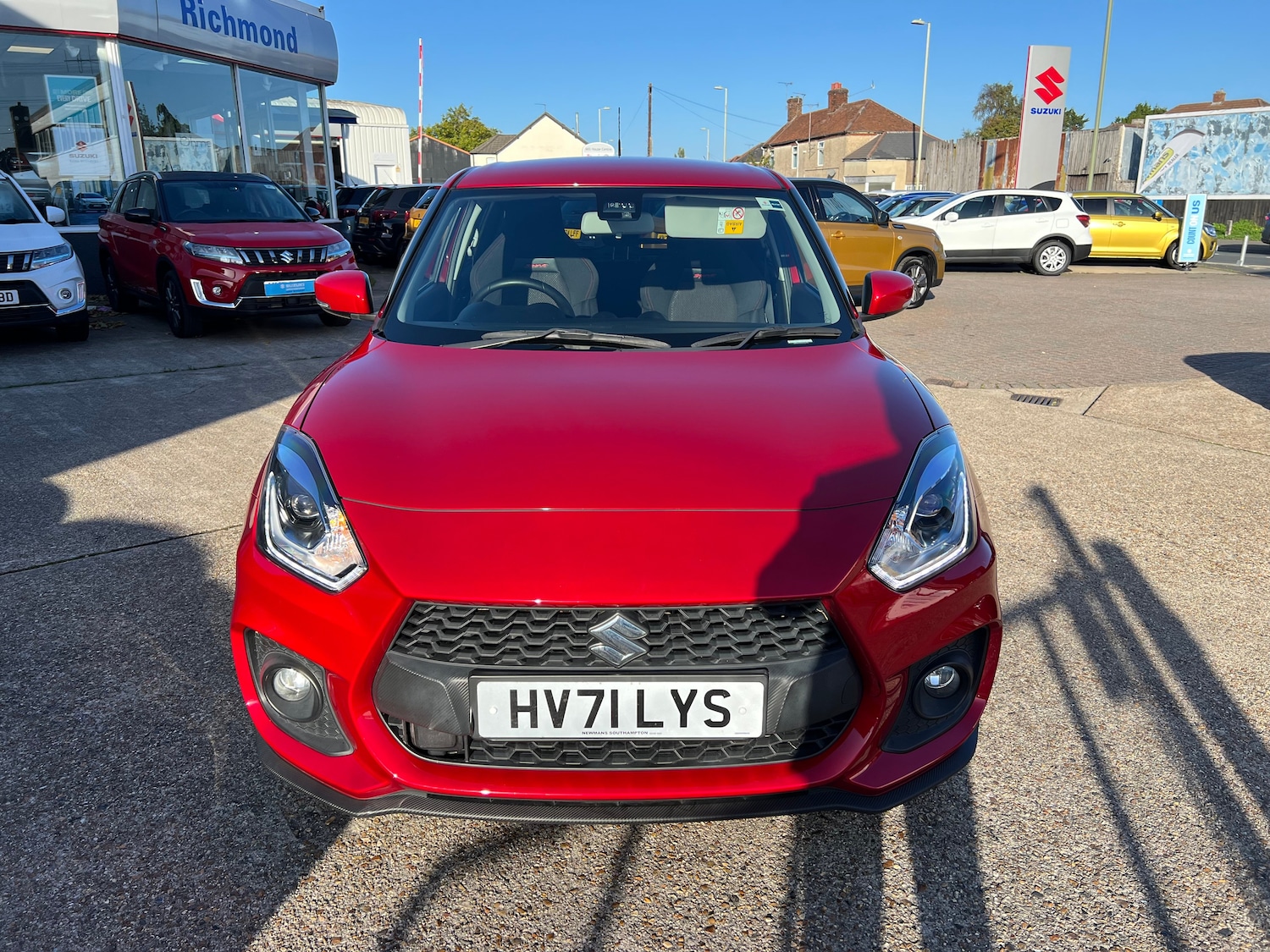 Used Suzuki Swift 2021 for sale - 76680831: Photo 2